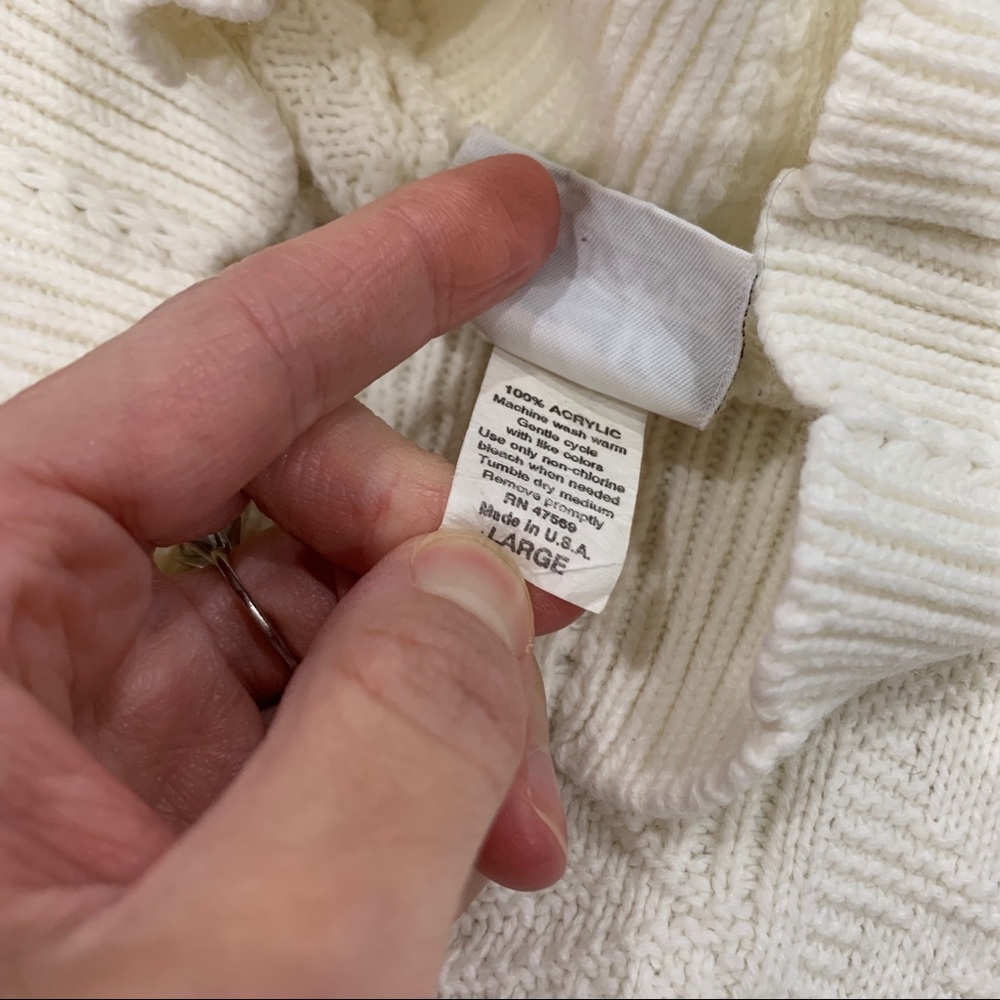 Vintage Basic Editions Sweater - image 6